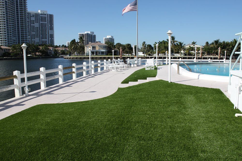 Toronto artificial grass landscaping