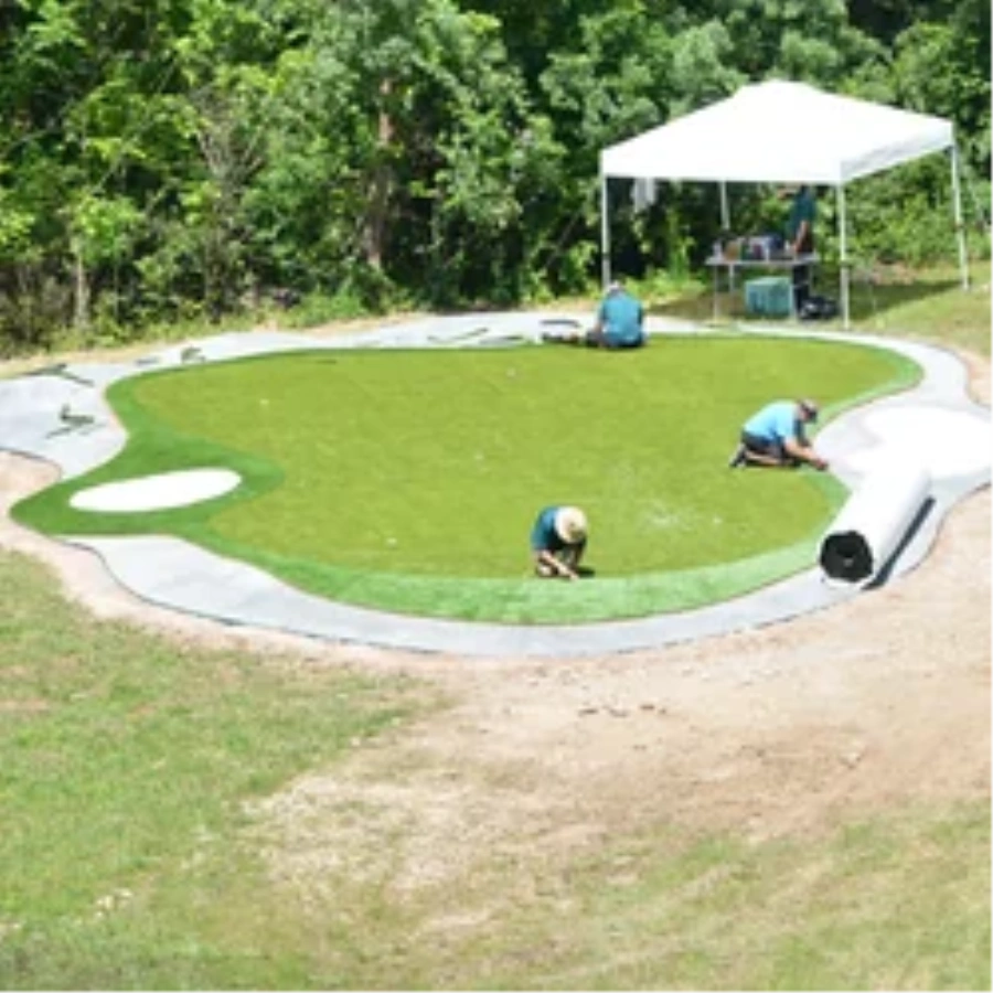 What to Expect From a Professional Artificial Turf Installation in Toronto
