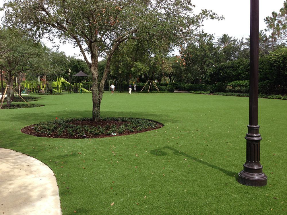 Toronto commercial artificial grass landscaping