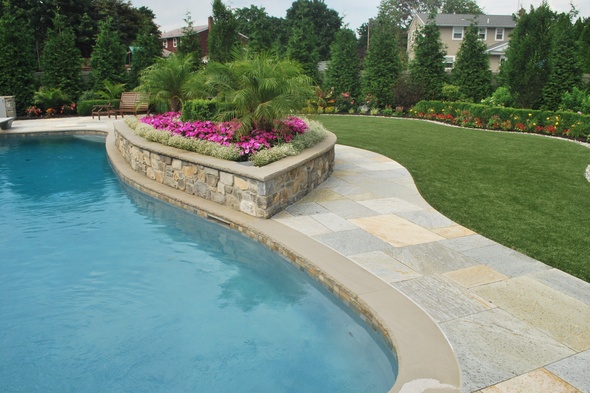 Toronto Artificial Turf Poolside