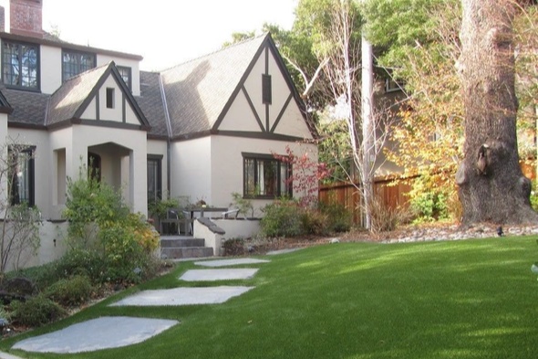 Toronto synthetic grass landscaping